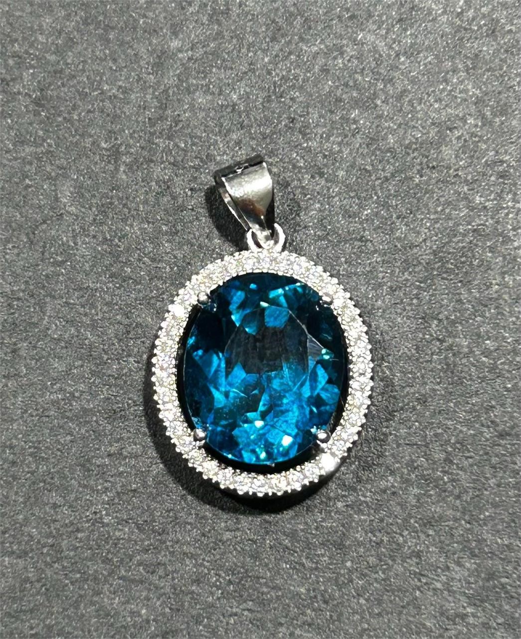 6.90 Ct .925 Silver Natural London Topaz Pendant