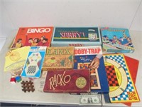Lot of Vintage Board Games & Game Parts &
