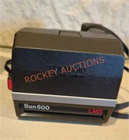 Polaroid SUN600 camera