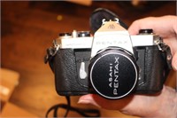 Pentax Spotmatic Camera & Vivitar Lens