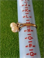 Gold Pearl & Diamond Ring (Size M)