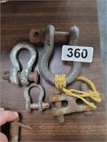 LOT OF SHACKLES