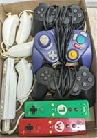 GAME CONTROLLERS, WII AND PLAYSTATIONS