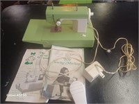 Toy Electric Sewing Machine [Works] Made in Japan
