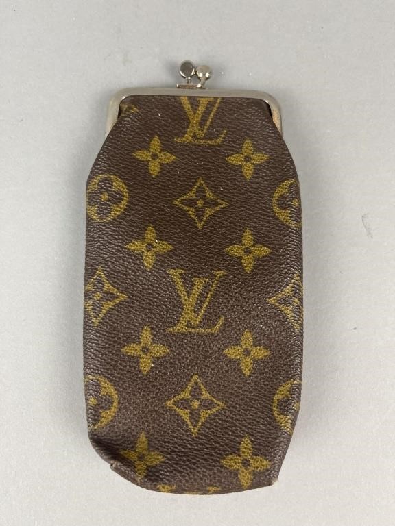 Louis Vuitton Saks Kisslock Glasses Case