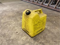 Diesel 5 Gallon Gas Can