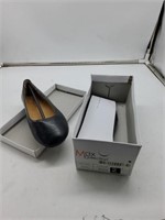 Max collection size 2 black flats
