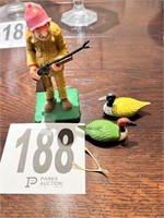 Duck Hunter Figure(Den)