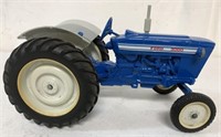 1/16 Ford 3000 Tractor