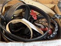 Lot of mixed belts; various sizes