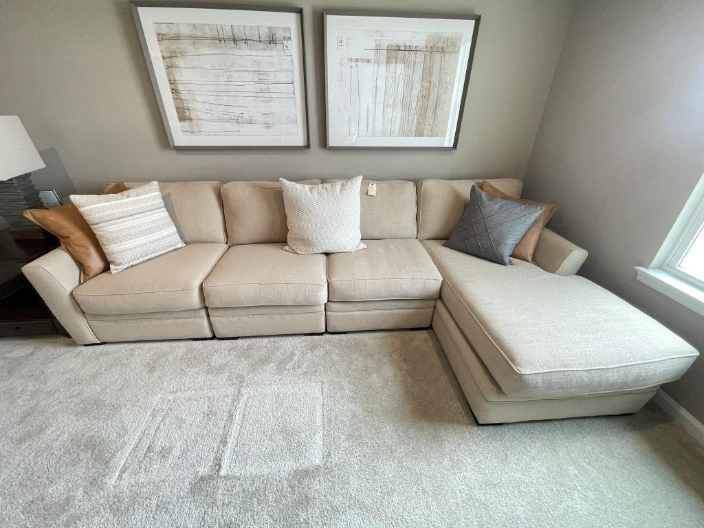 SECTIONAL SOFA