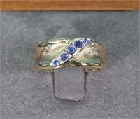 Vintage 14K Yellow Gold & Sapphire Ring