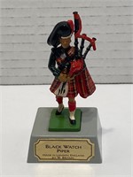 Black Witch Piper Metal BackPiper W Britains