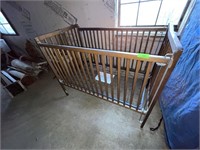 VINTAGE FOLDING CRIB FOR DISPLAY ONLY