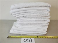 10 Various White Bath Towels
