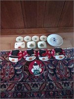 Lot of Christmas plates, Lenox coasters