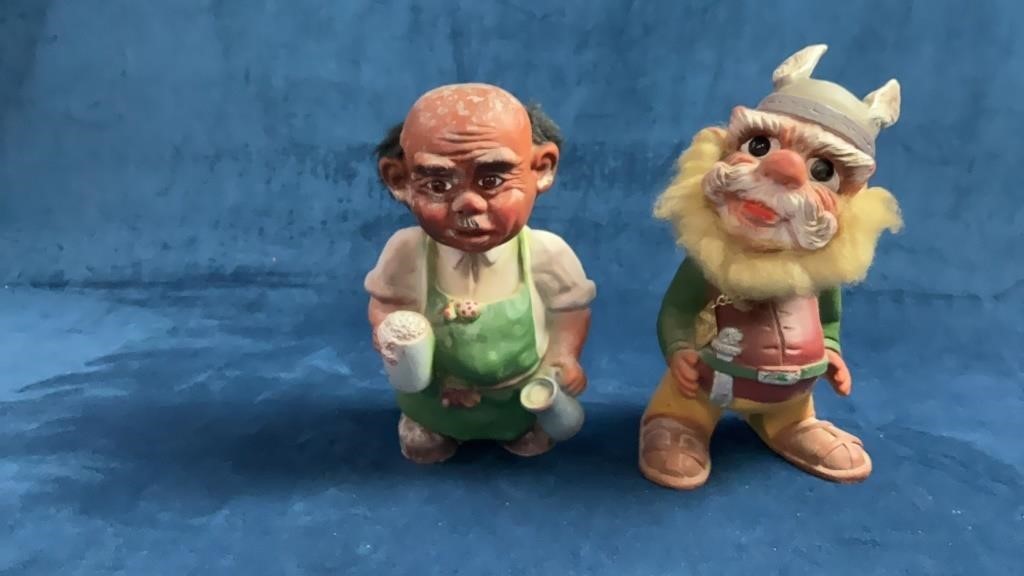 Two vintage German bobble head dolls