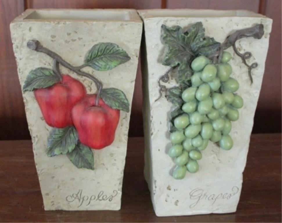 Set of 2 Vases - 6.25" tall