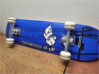 MONGOOSE Skate Board@8.25inWx31inLx4inH