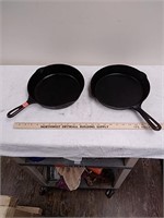 2 10" cast iron pans