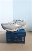Brooks "Ghost 14" Womens Shoes (Size 8)