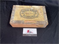 Havana Ribbon Cigar Box