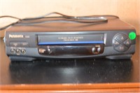 PANASONIC VHS PLAYER