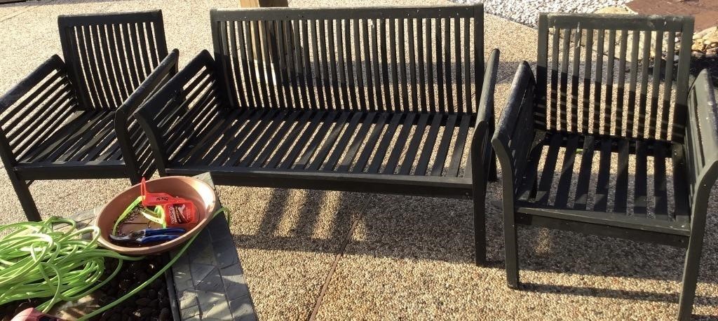 BLACK PATIO BENCH 2 CHAIRS