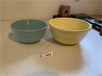 (2) Vintage Mixing Bowls