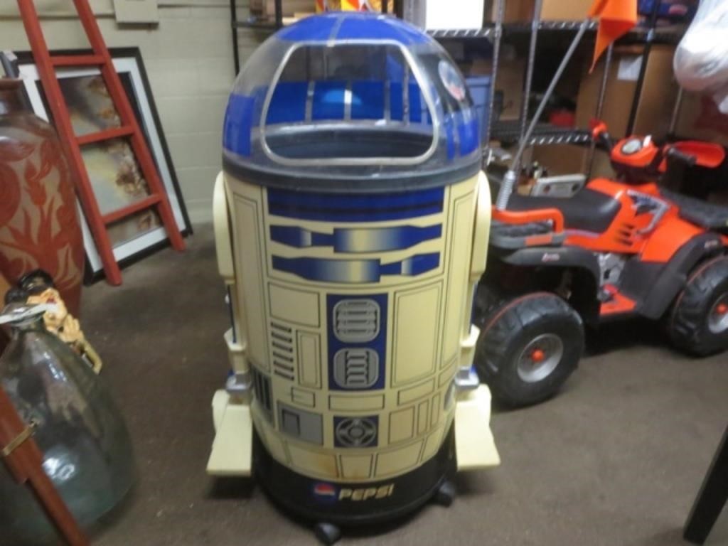 ~ LPO - R2D2 ( Star Wars ) Pepsi Cooler on Wheels