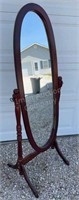 Nice 5Ft Free Standing Mirror in Mahogany Finish