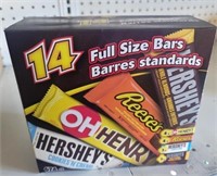 14CT HERSHEY'S CHOCOLATE CANDY BARS ASSORTMENT