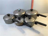 Wagnerware & Assorted Aluminum Pots