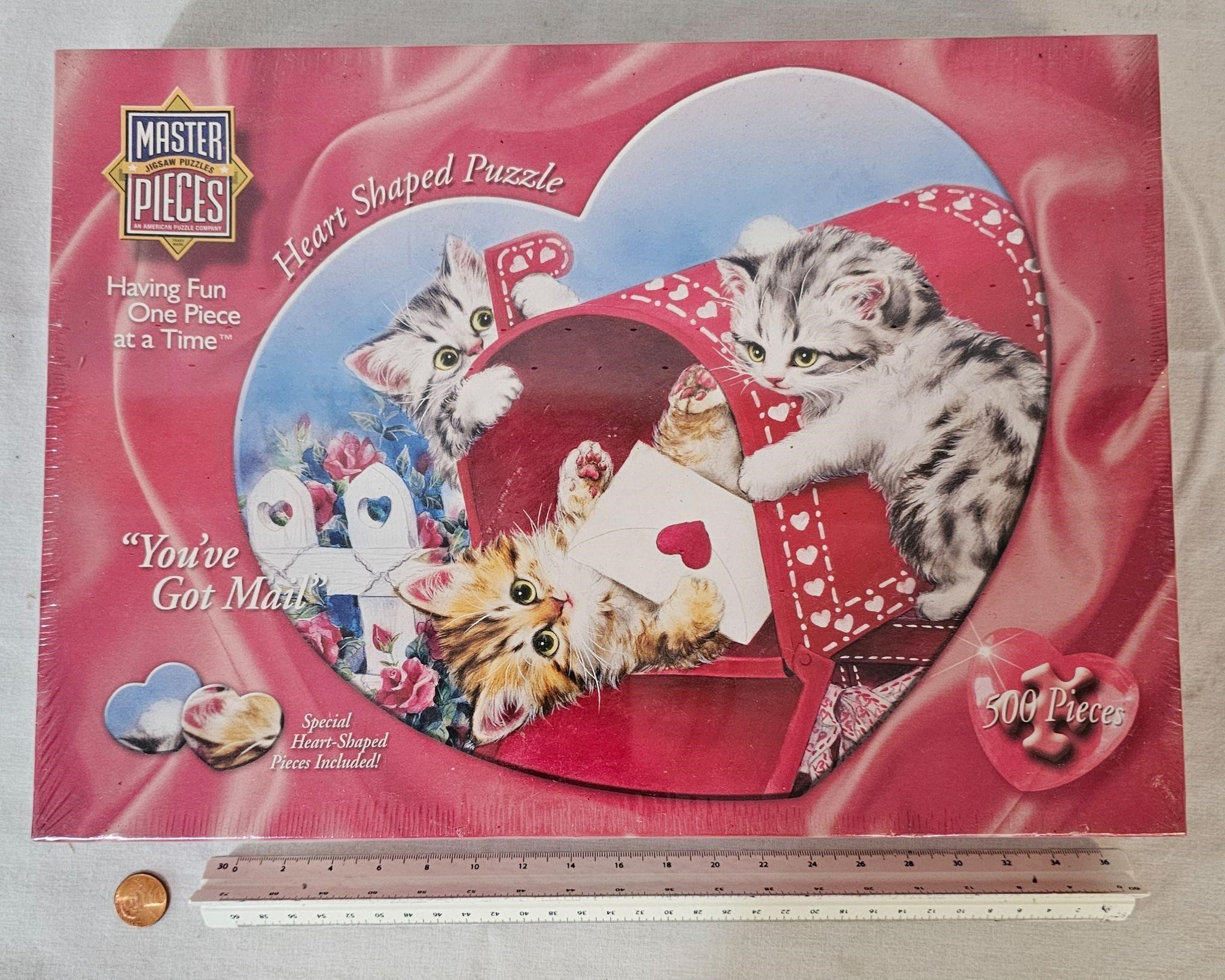 NEW 500 piece heart shaped kitten jigsaw puzzle