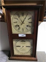 Vintage Ithaca calendar clock