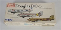 Mpc Douglas Dc-3 Model Kit