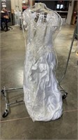 Clean Wedding Dress Size 10