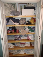 Contents of Closet - Read Details