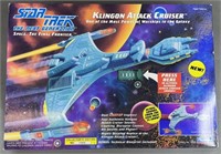 NIP 1993 Star Trek Klingon Attack Cruiser