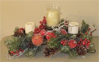 (G) Christmas Candle Holder Centerpiece