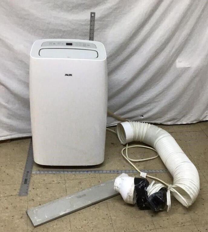 C5) 2018 STAND UP AIR CONDITIONER, WORKS, NEEDS