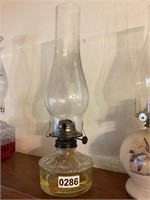 Small bottom kerosene lamp