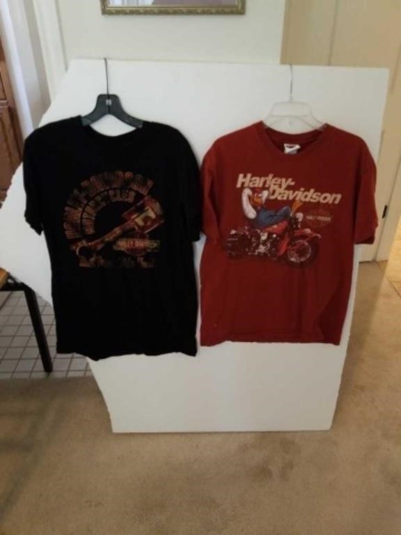 2 Harley Davidson Tshirt size large