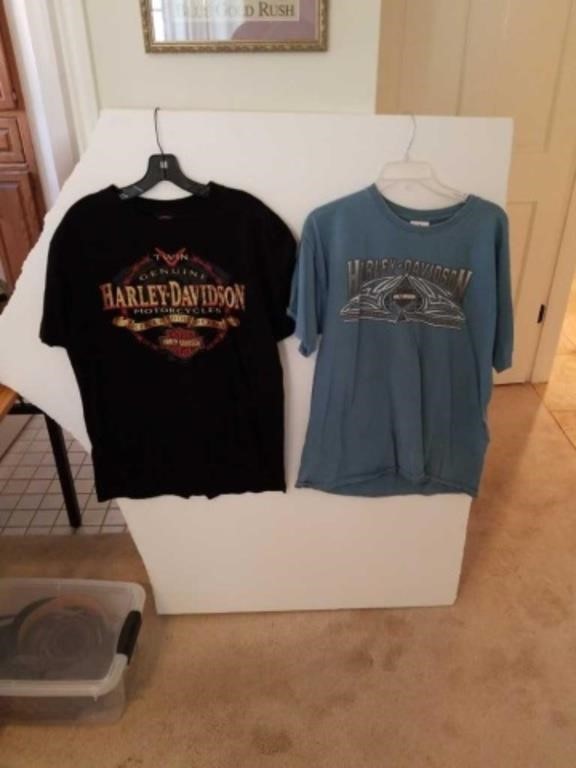 2 Harley Davidson Tshirt size large