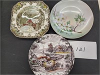 3 collectible plates