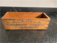 CASINO CANADIAN CHEESE BOX