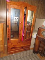 Cedar 2 Mirrored Door Cabinet W/ Contents