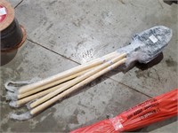 Round Shovel W/ Wood Handle Qty 6