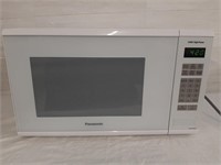 Panasonic 1100W High Power Microwave NN-SG636W
