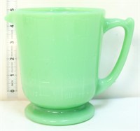 Jadeite measuring cup